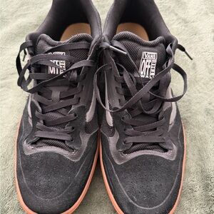 Vans Men's Black and Gray Sneakers with Brown Sole 10.5 ave 2.0